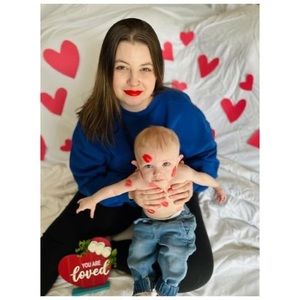 Meet your Posher, Chloe